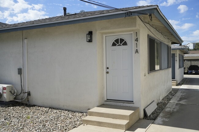 Building Photo - 141 Marguerita Ave Unit A