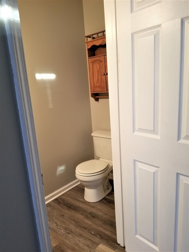 Photo - 8 - Hamilton Place Unit 1613A Hamilton Ave