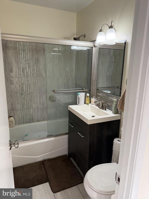 Photo - 7608 Heritage Dr