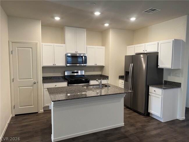 Photo - 356 Larksong Ave