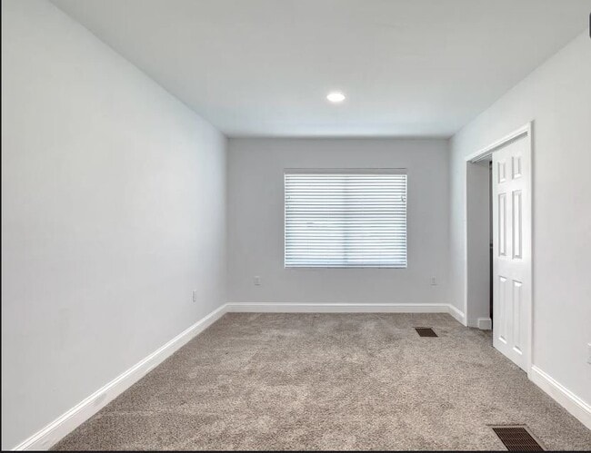 Photo - 130 Harrison Rd