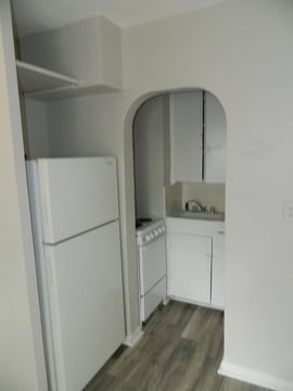 Photo - 2826 Oxford St