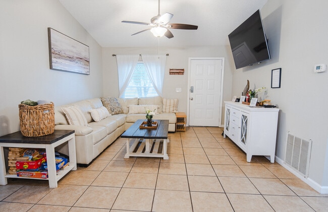 888 Florida Pky