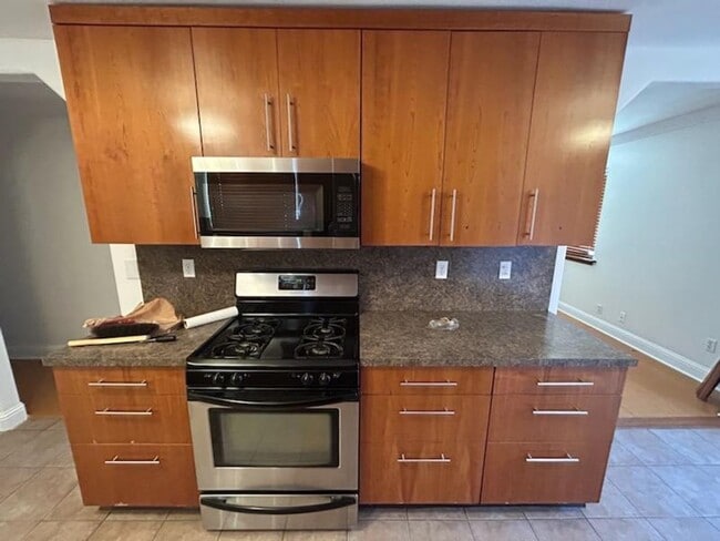 Photo - 19141ravenhillroad.is4lease.com