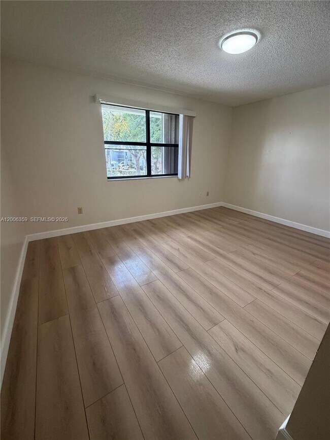 Photo - 1201 N Liberty Ave Unit 1201H