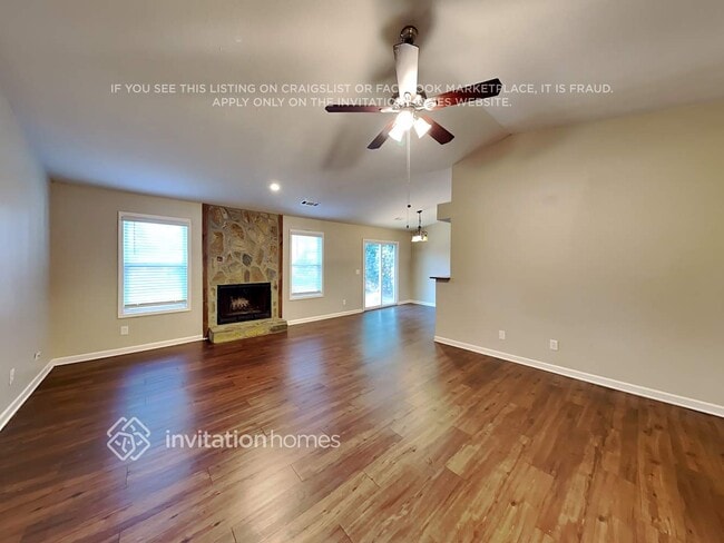 Photo - 3377 Tia Trace NW