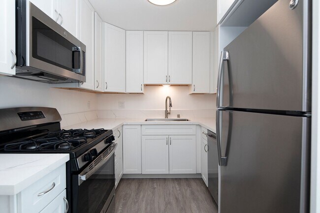 Photo - PR Talmadge Apartments