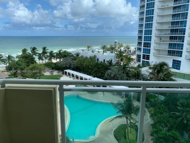 Photo - 3001 S Ocean Dr Unit 721