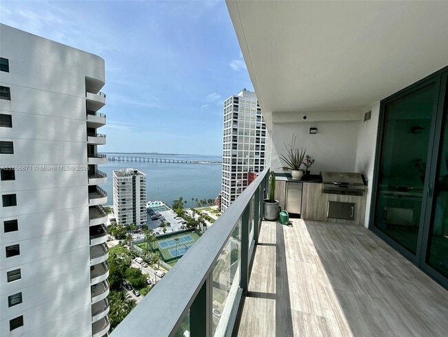 Photo - 1451 Brickell Ave Unit 2102
