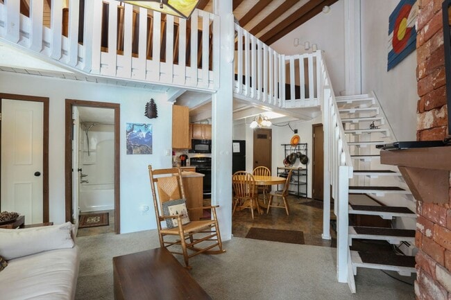 Photo - 2 Bedroom in Wildernest!  Summer lease!