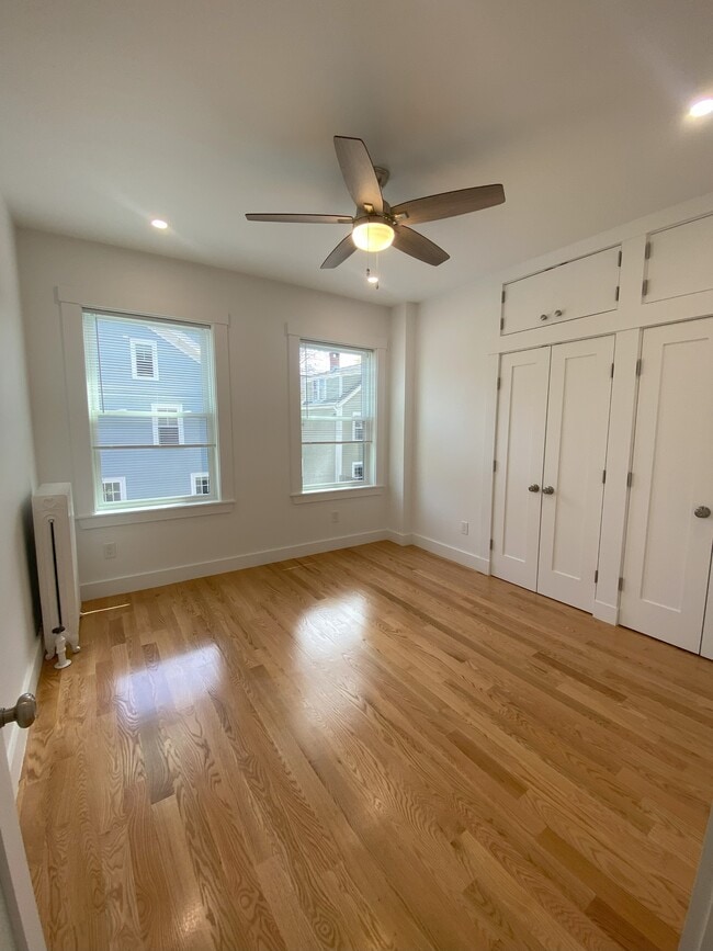 Photo - 19 Seaverns Ave