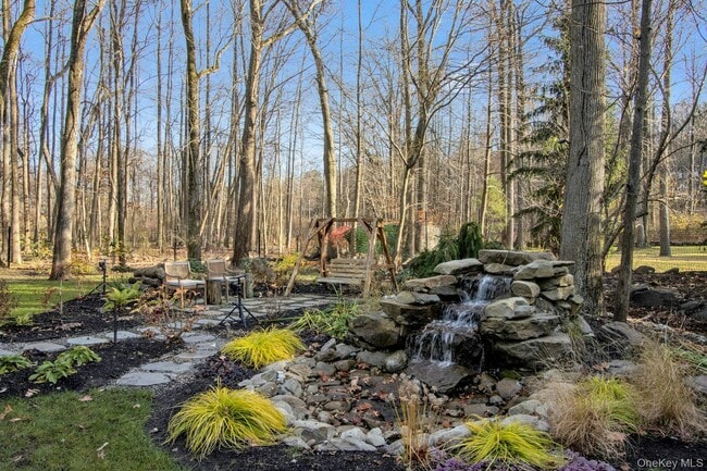 Photo - 129 Washington Spg Rd