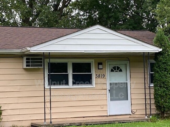 Photo - 3819 Clifton Ave