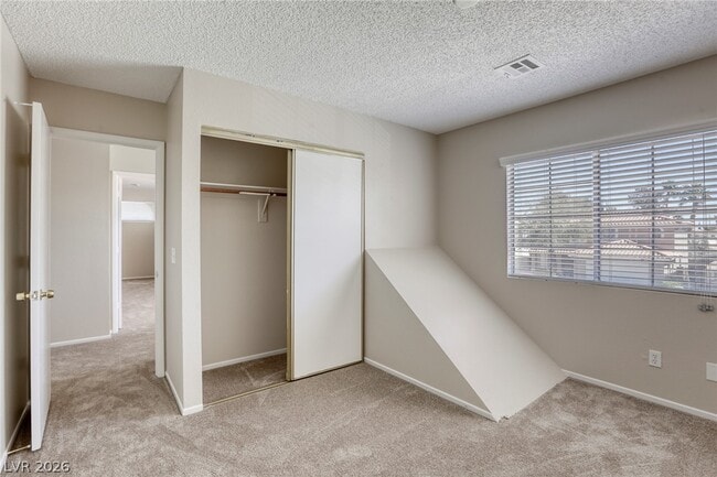 Photo - 1468 Flintrock Rd