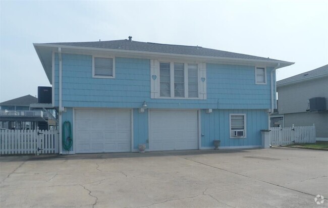 Building Photo - 1104 Redfish St Rental