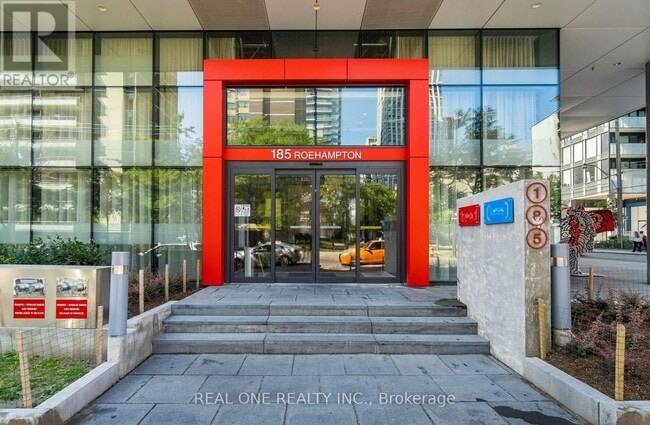 Photo - 185 Roehampton Ave Unit 1411