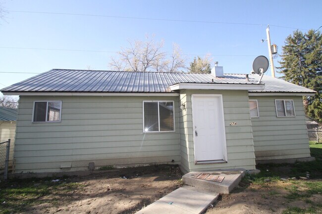 1 Bed / 1 Bath Home in Idaho Falls - 1 Bed / 1 Bath Home in Idaho Falls