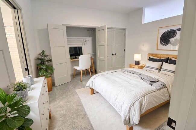 Photo - The Ellsworth