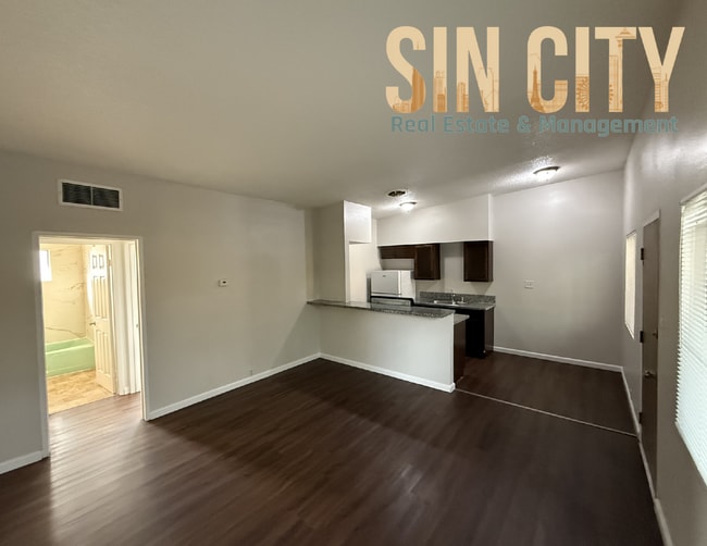 Building Photo - 2659 S Van Patten St Unit 20