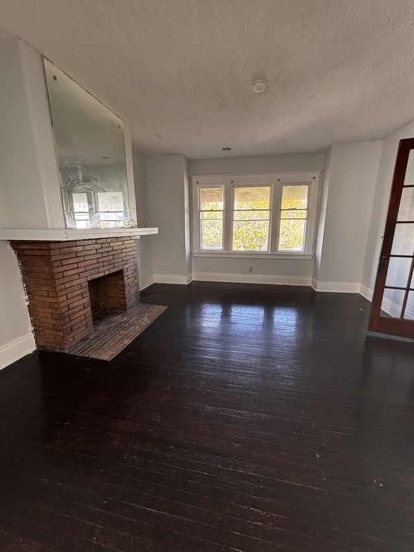 Building Photo - 197 Butler Ave Unit #2