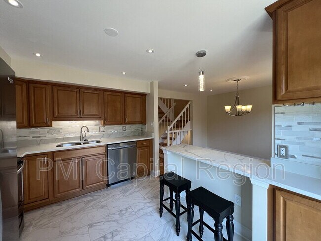 Photo - 10201 Millstream Dr