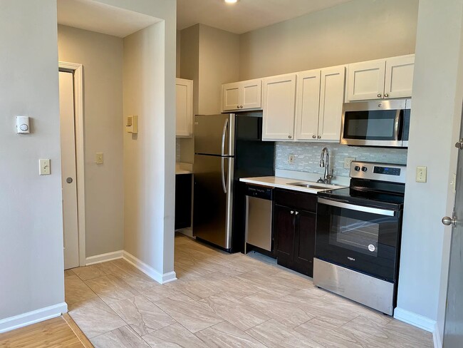 Studio - Kitchen