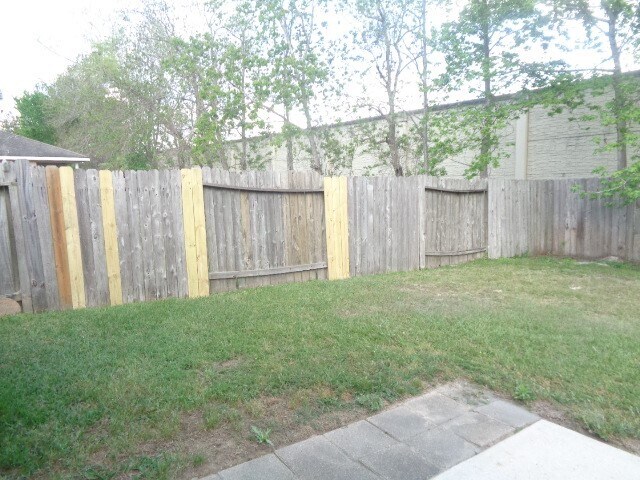 Photo - 19021 Hammer Ln