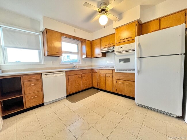 Building Photo - 500 Ellendale Ave Unit 2