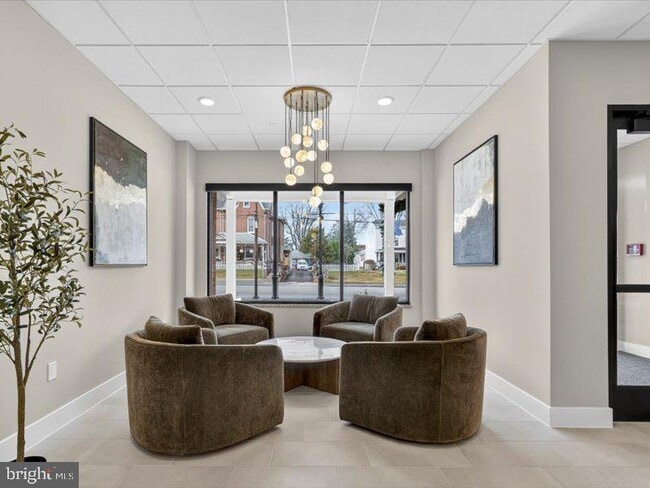 Photo - 624 Main St Unit 105