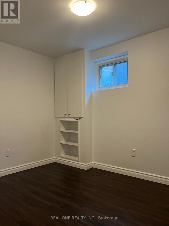 Photo - 104 Mentor Blvd