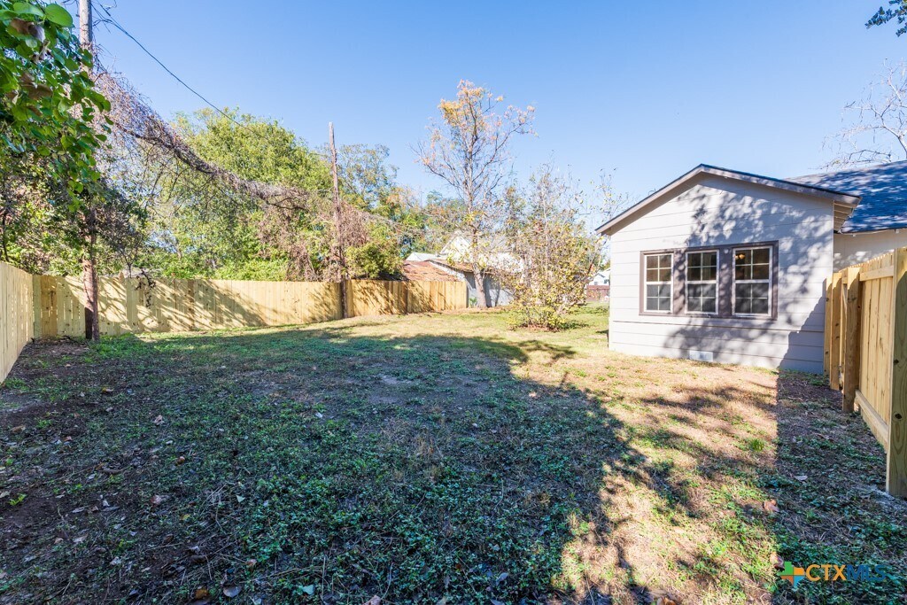 Photo - 404 S Oak Ave Casa