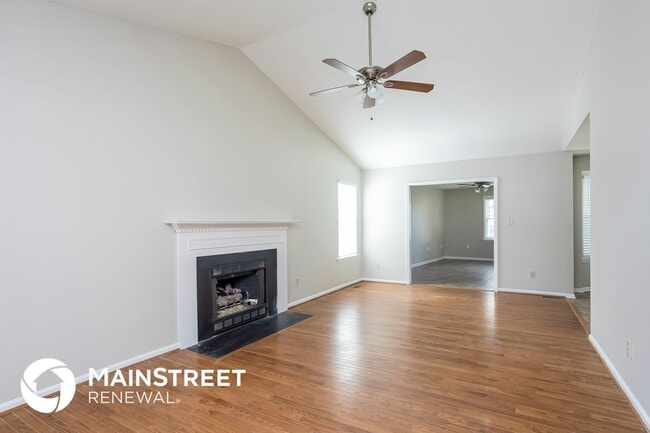 Photo - 2300 Carthage Cir