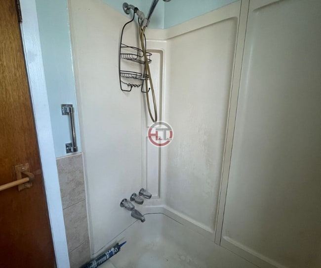 Photo - 2956 Paine St Unit 3