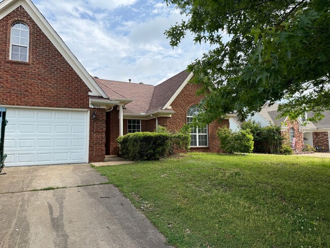 Photo - 1346 Pendulum Dr N House