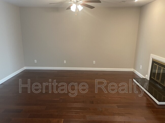 Photo - 8703 Olde Colony Trail