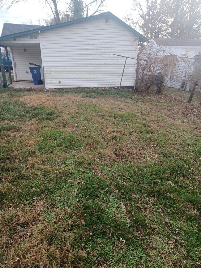 Photo - 10567 Decker Ave