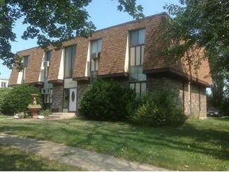 Photo - 372 Pierson St Apartments