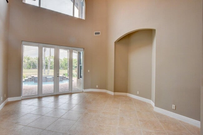 Photo - 6669 Cobia Cir