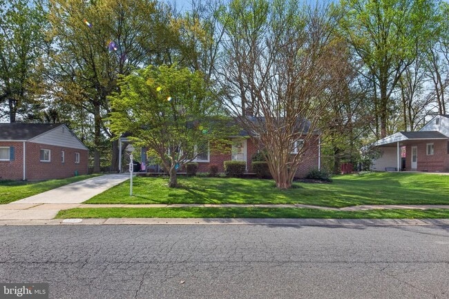 Photo - 120 Homewood Rd
