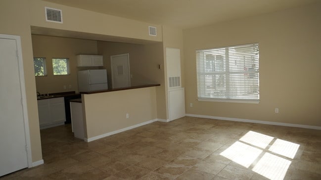 Soho Lofts: 1/1 Studio - Soho Lofts & Apartments