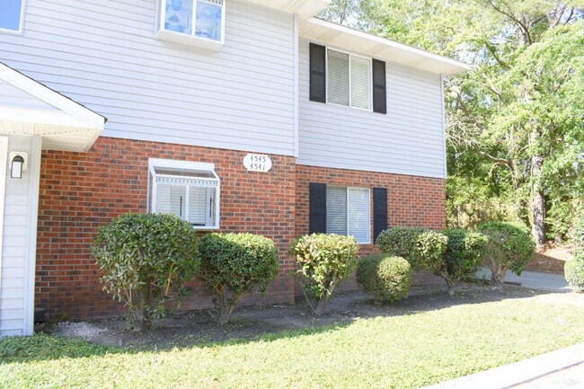 Building Photo - 4541 Kimberly Way Unit 101 Rental