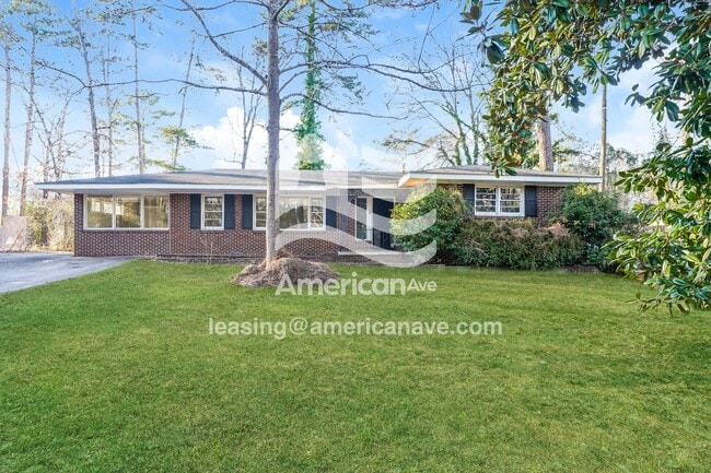 Photo - 209 Ashby Way