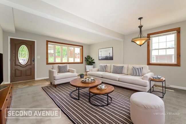 Photo - 431 Millers Ln