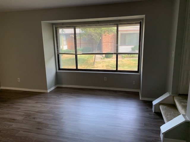 Building Photo - 52152 Friars Ct Unit B