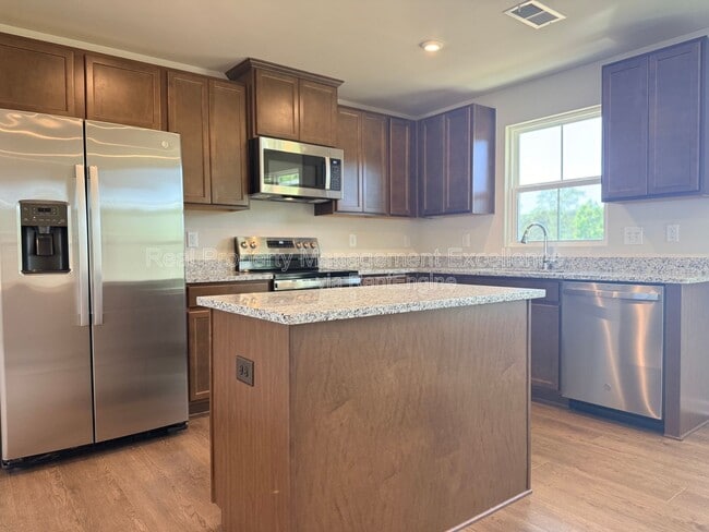 Photo - 372 Grand Silo Rd