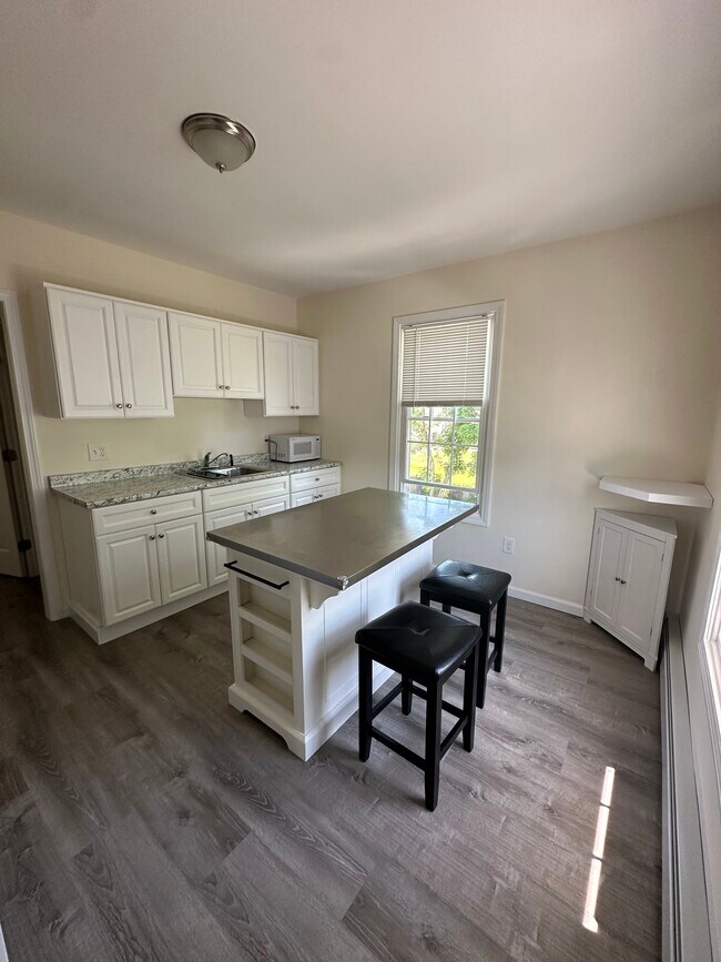 Photo - 17 Dannunzio Ave Unit 17