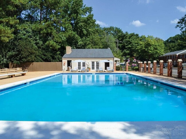 Building Photo - Kislev Golden Gate Rental
