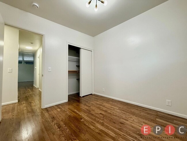 Photo - 4608 Russell St Unit 4608