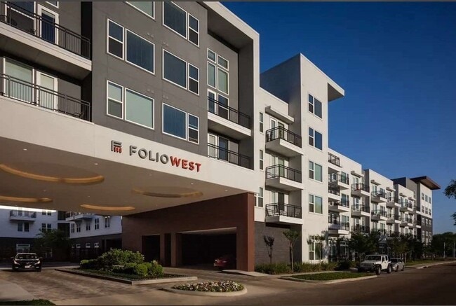 Building Photo - 2525 CityWest Blvd Unit B3A