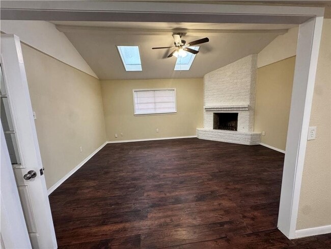 Photo - 3 bedroom 2 bath house in Calallen